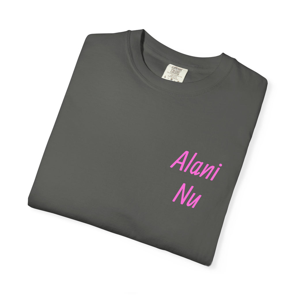 Alani Nu Graphic T-Shirt — Pink XOXO Candy & Lip Design