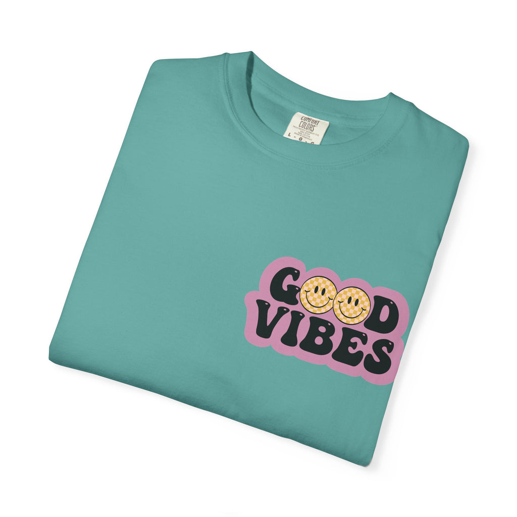 Good Vibes Retro Graphic T-Shirt — Free Spirit Smiley Desert Design