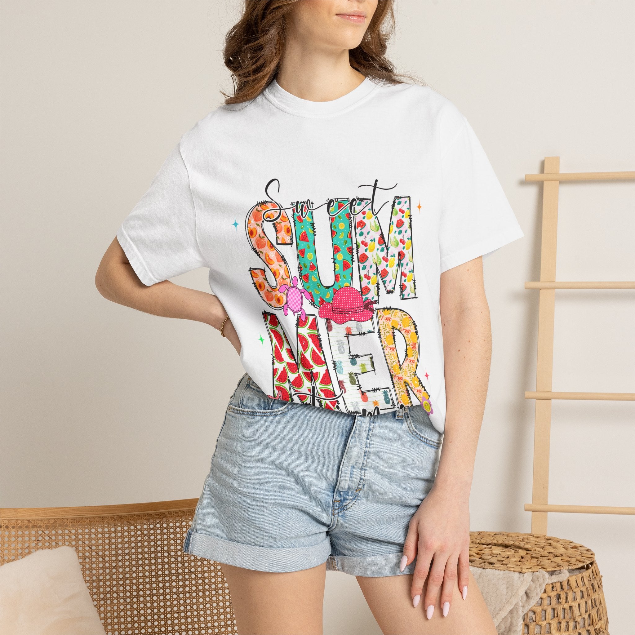Summer Time Graphic T-Shirt