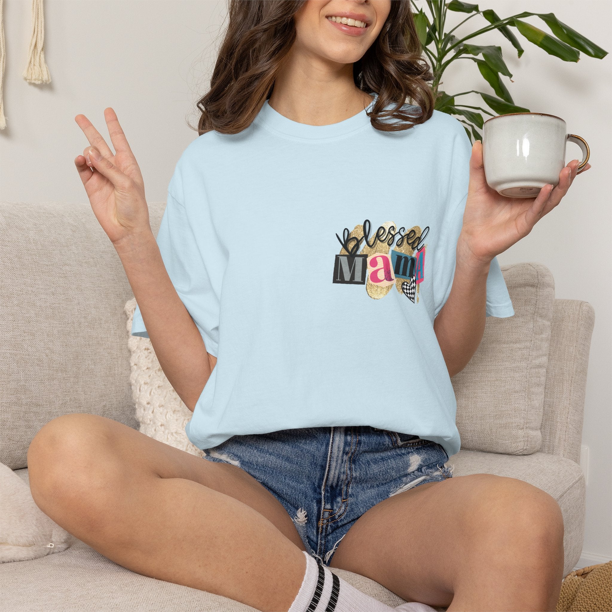 Mama Graphic T-Shirt — "Blessed Mama" Colorful Pop Art Floral Heart Tee