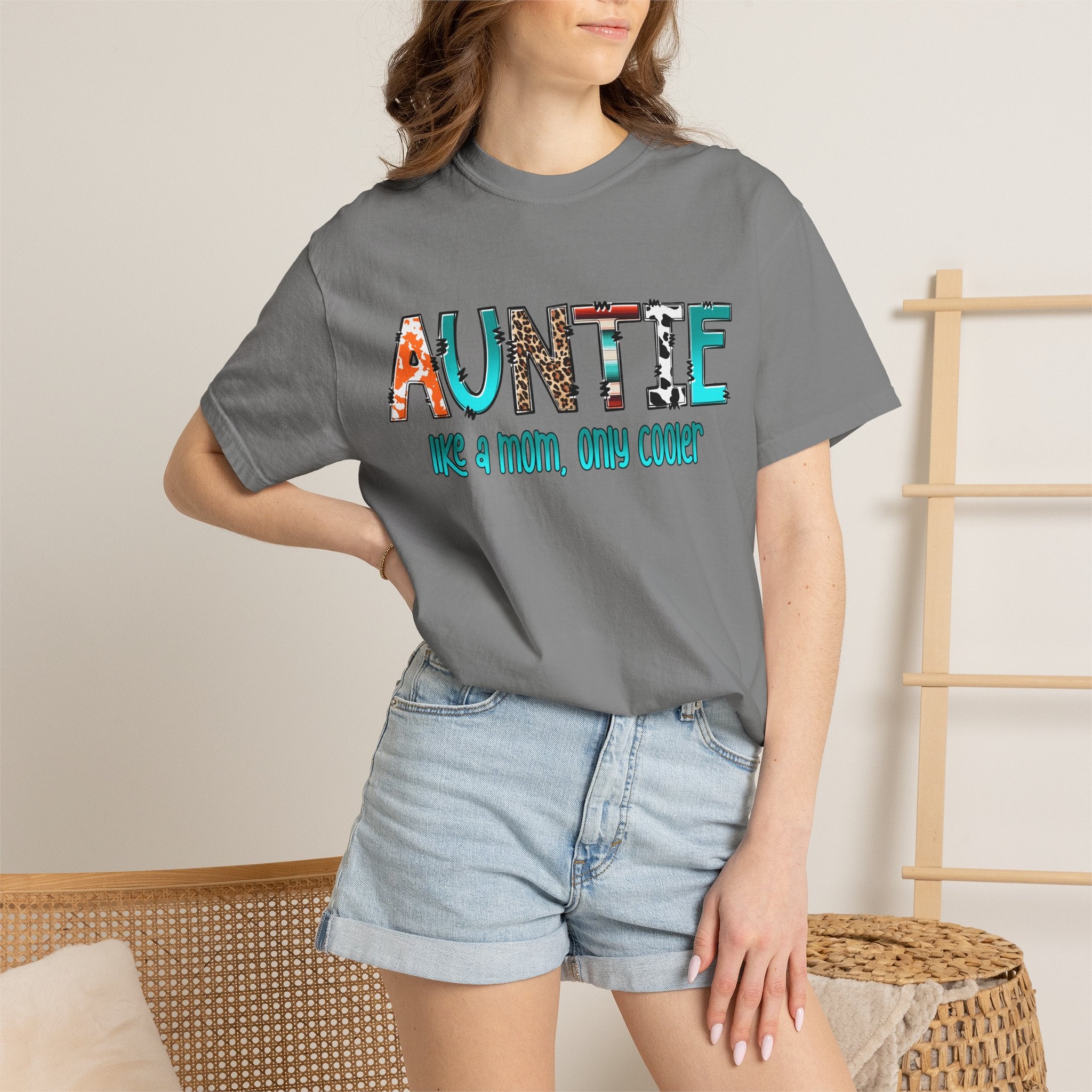 Auntie Graphic Tee — "Auntie like a mom, only cooler" Cute Family Gift