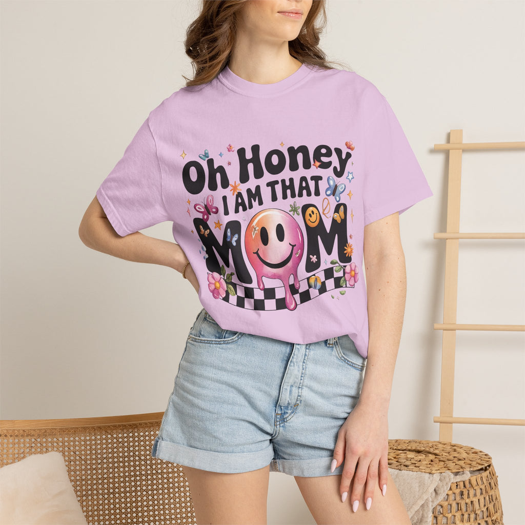 Oh Honey I Am That Mom T-Shirt — Funky Retro Smiley Mom Graphic Tee for Mother’s Day