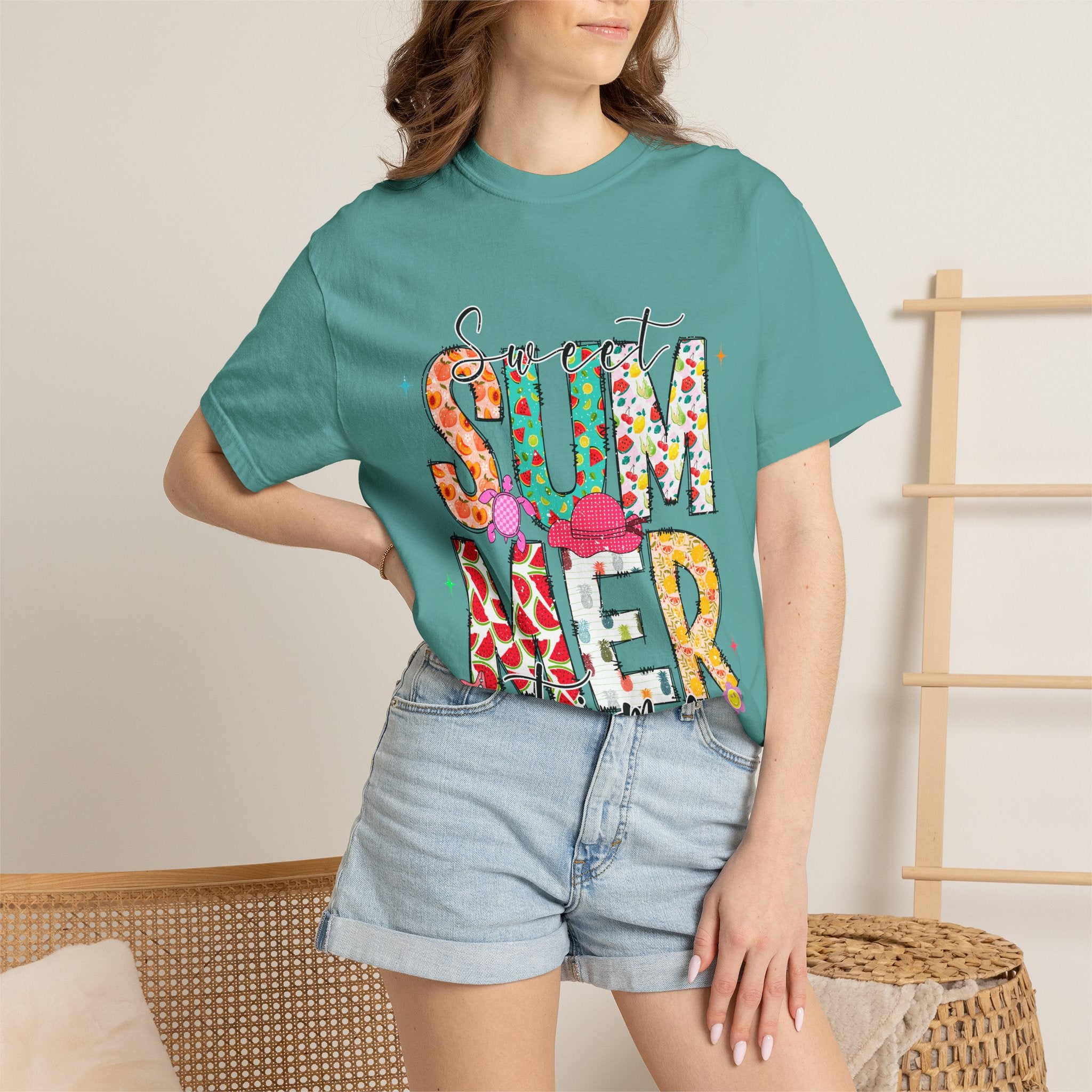 Summer Time Graphic T-Shirt