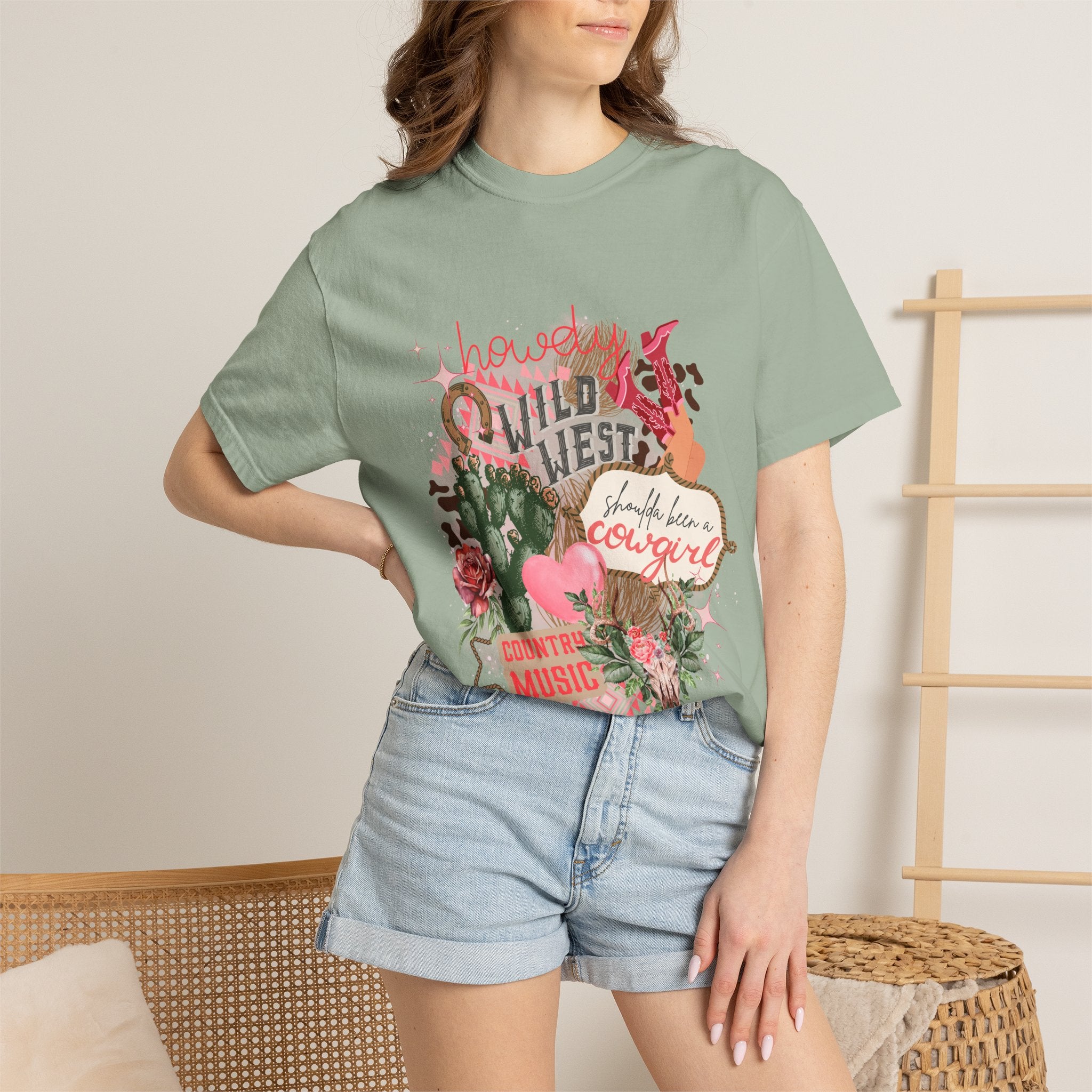 Cowgirl Country Music T-Shirt — Wild West Floral "Howdy" Graphic Tee