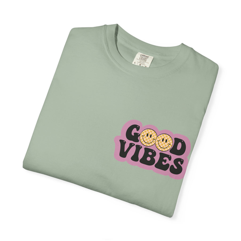 Good Vibes Retro Graphic T-Shirt — Free Spirit Smiley Desert Design