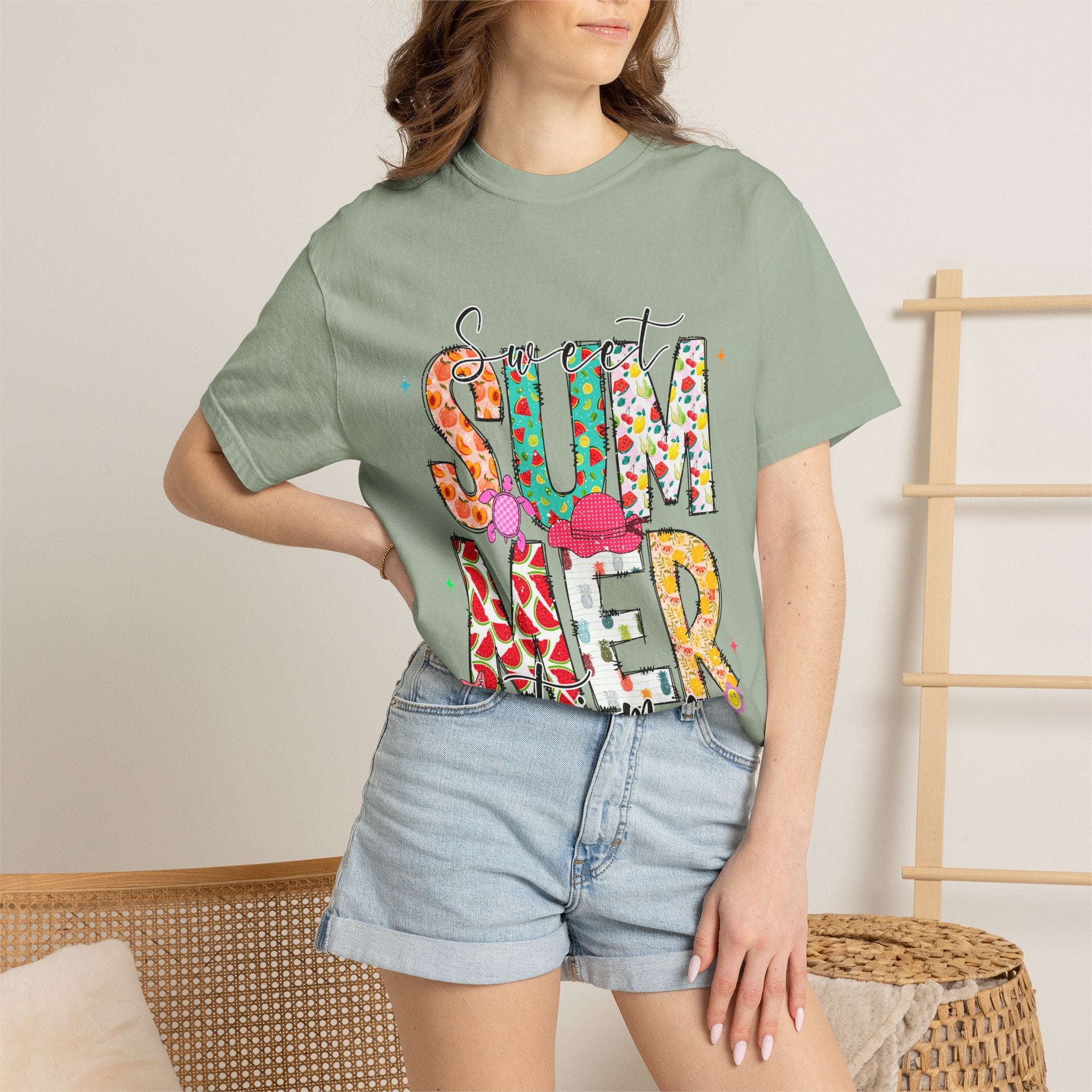 Summer Time Graphic T-Shirt