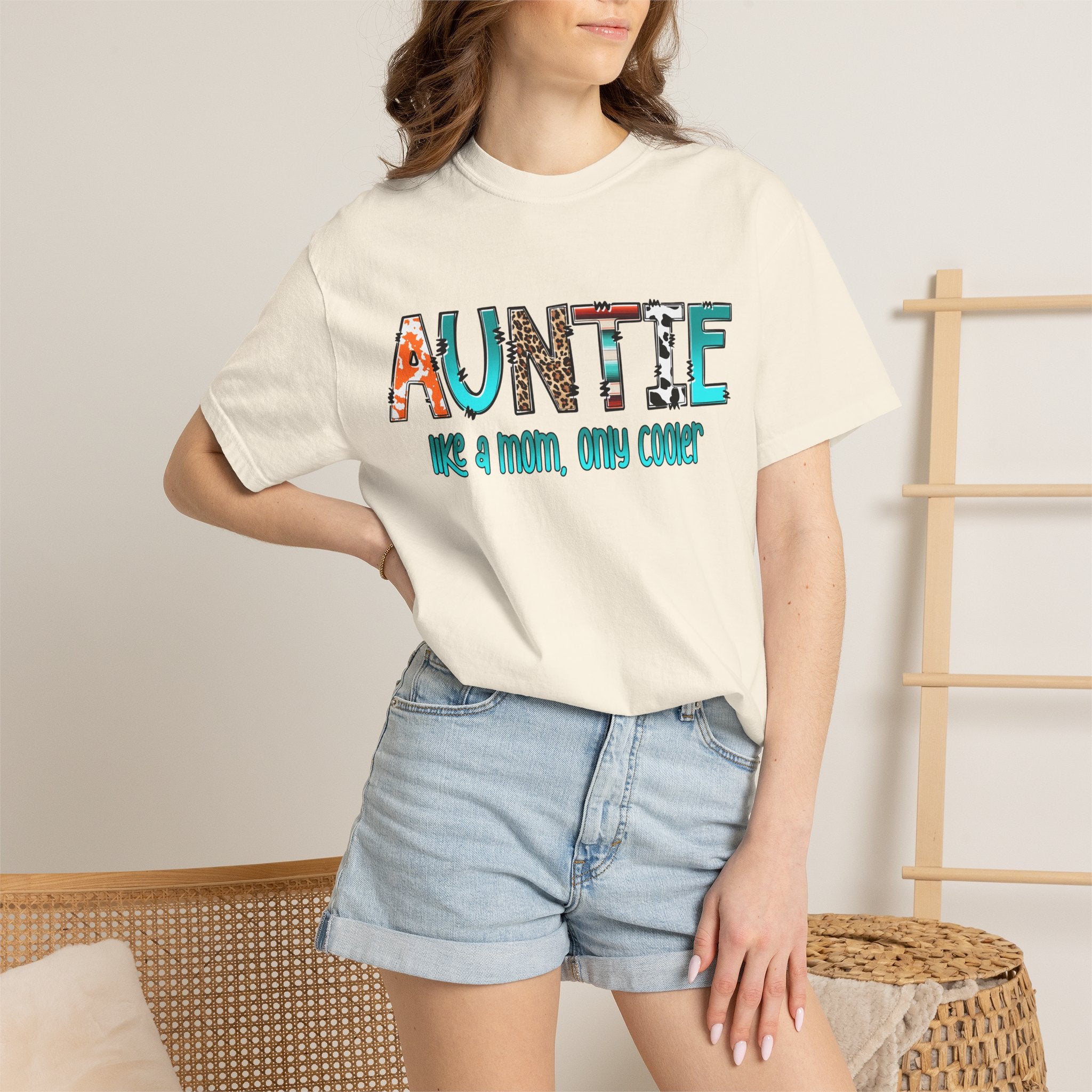 Auntie Graphic Tee — "Auntie like a mom, only cooler" Cute Family Gift
